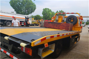 元氏附近拖车电话号码服务