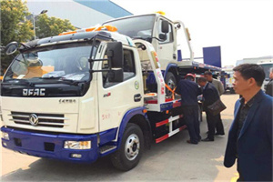 元氏汽车道路救援拖车价格